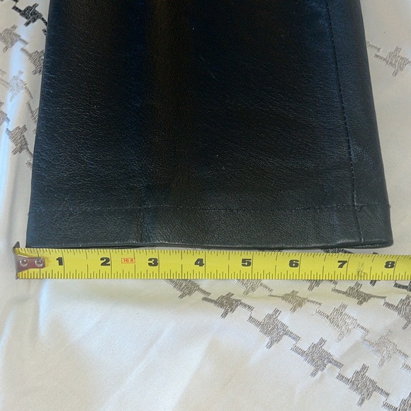 Women’s Newport News Easy Style Black 100% Genuine Leather Pants Size 6 - Picture 5 of 8